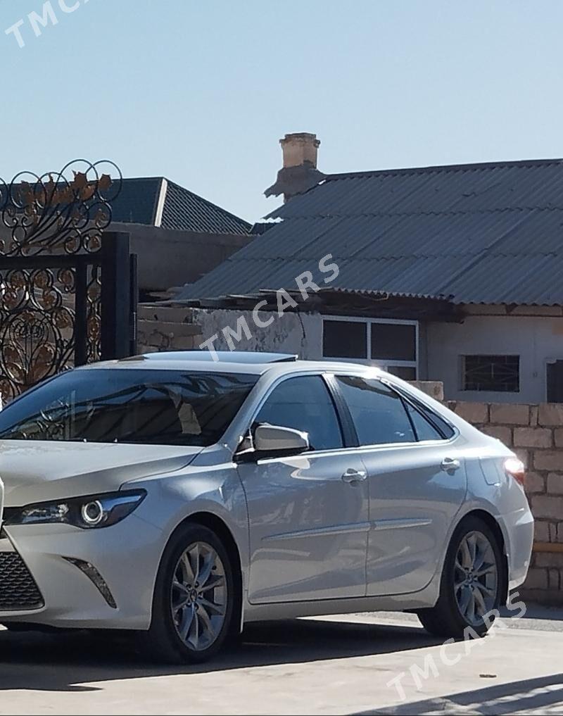 Toyota Camry 2015 - 265 000 TMT - Балканабат - img 3