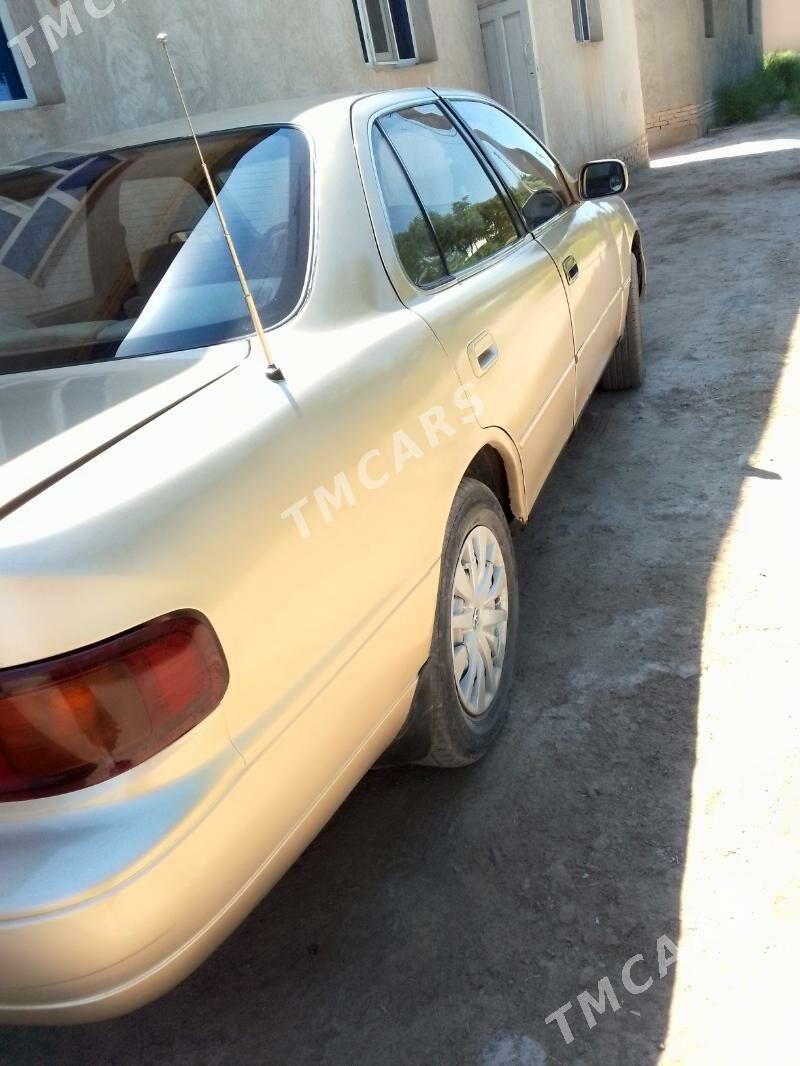 Toyota Camry 1993 - 90 000 TMT - Гурбансолтан Едже - img 6