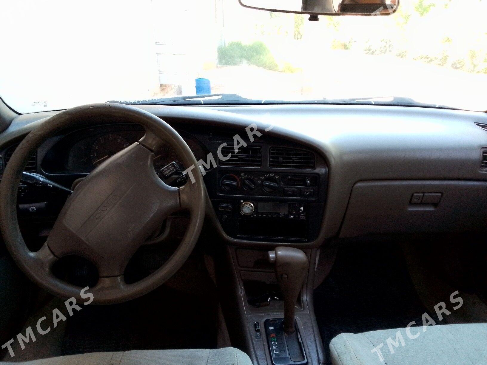 Toyota Camry 1993 - 90 000 TMT - Гурбансолтан Едже - img 5