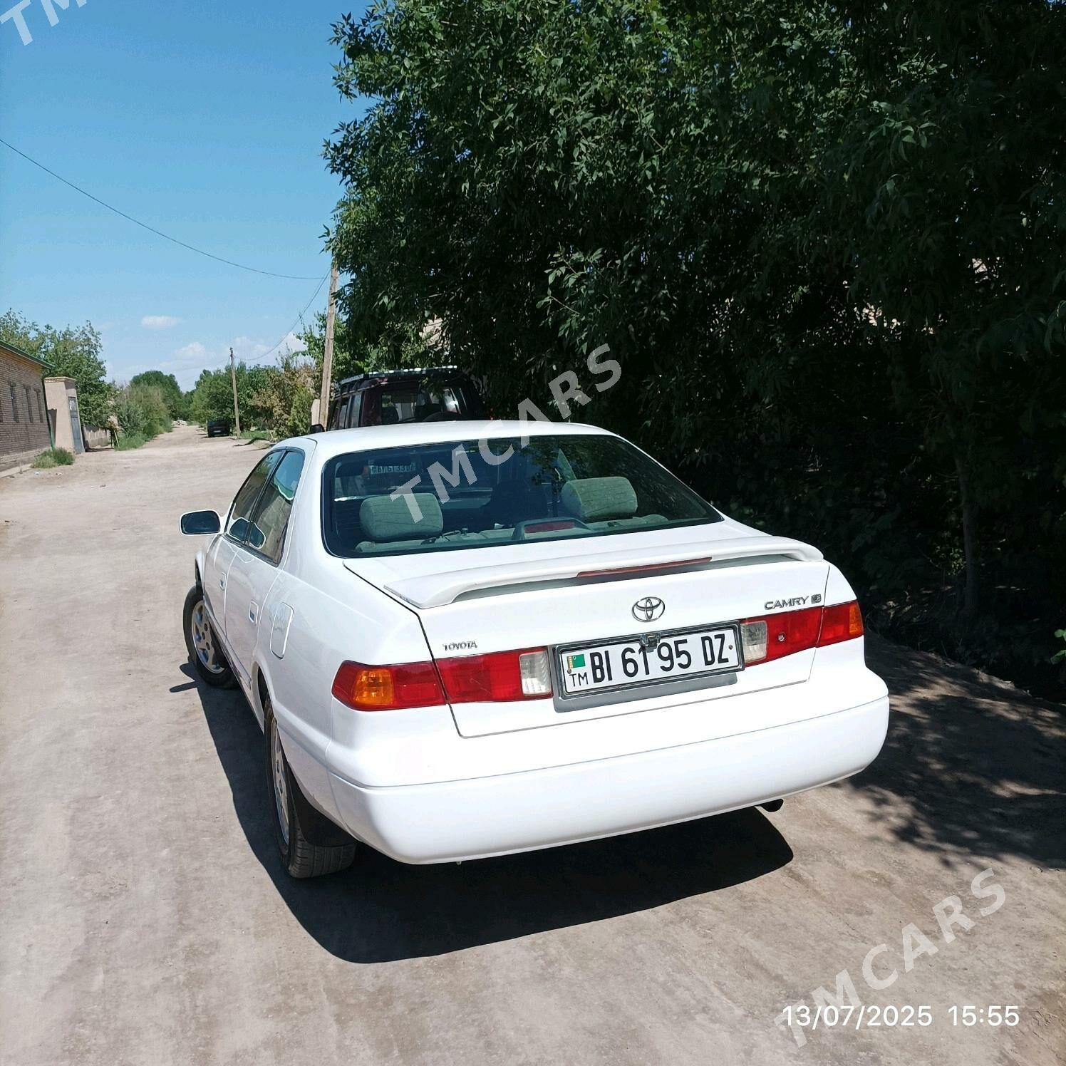Toyota Camry 2001 - 130 000 TMT - Кёнеургенч - img 5