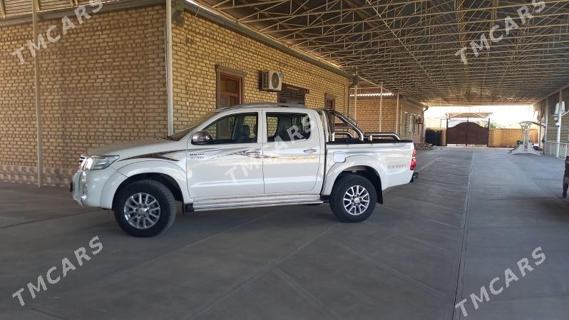Toyota Hilux 2014 - 430 000 TMT - Mary - img 2