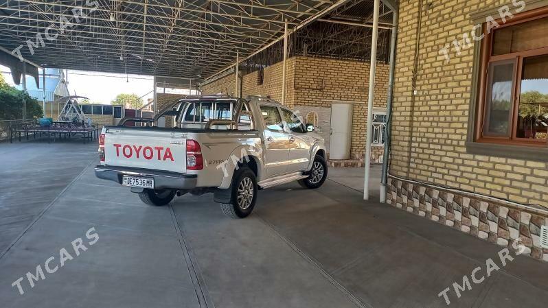 Toyota Hilux 2014 - 430 000 TMT - Mary - img 4