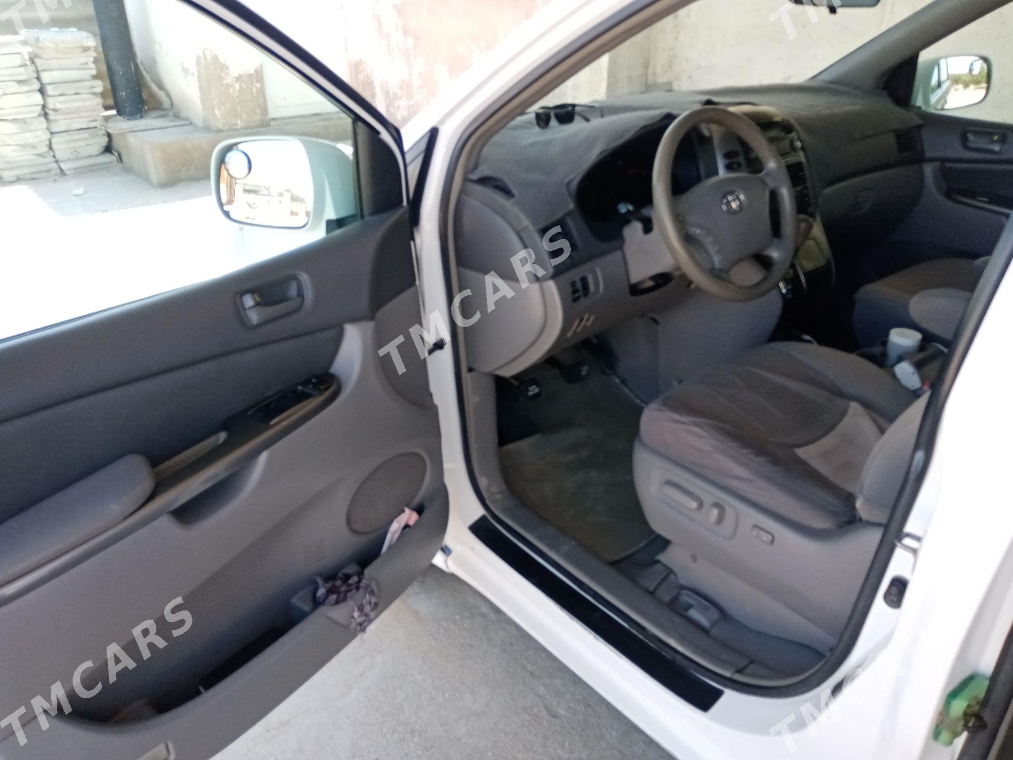 Toyota Sienna 2007 - 232 000 TMT - Эсенгулы - img 7