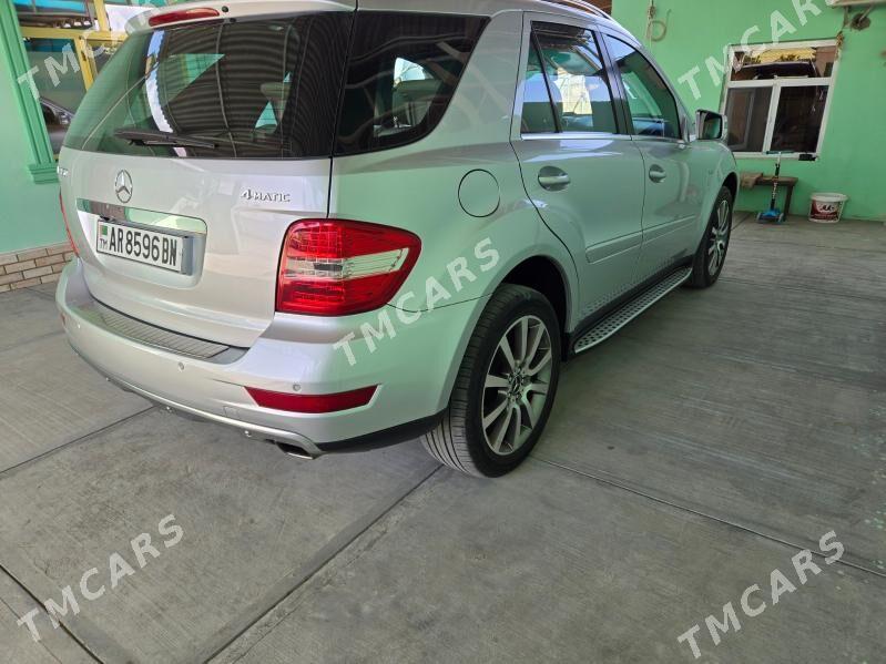 Mercedes-Benz ML350 2011 - 400 000 TMT - Türkmenbaşy - img 4
