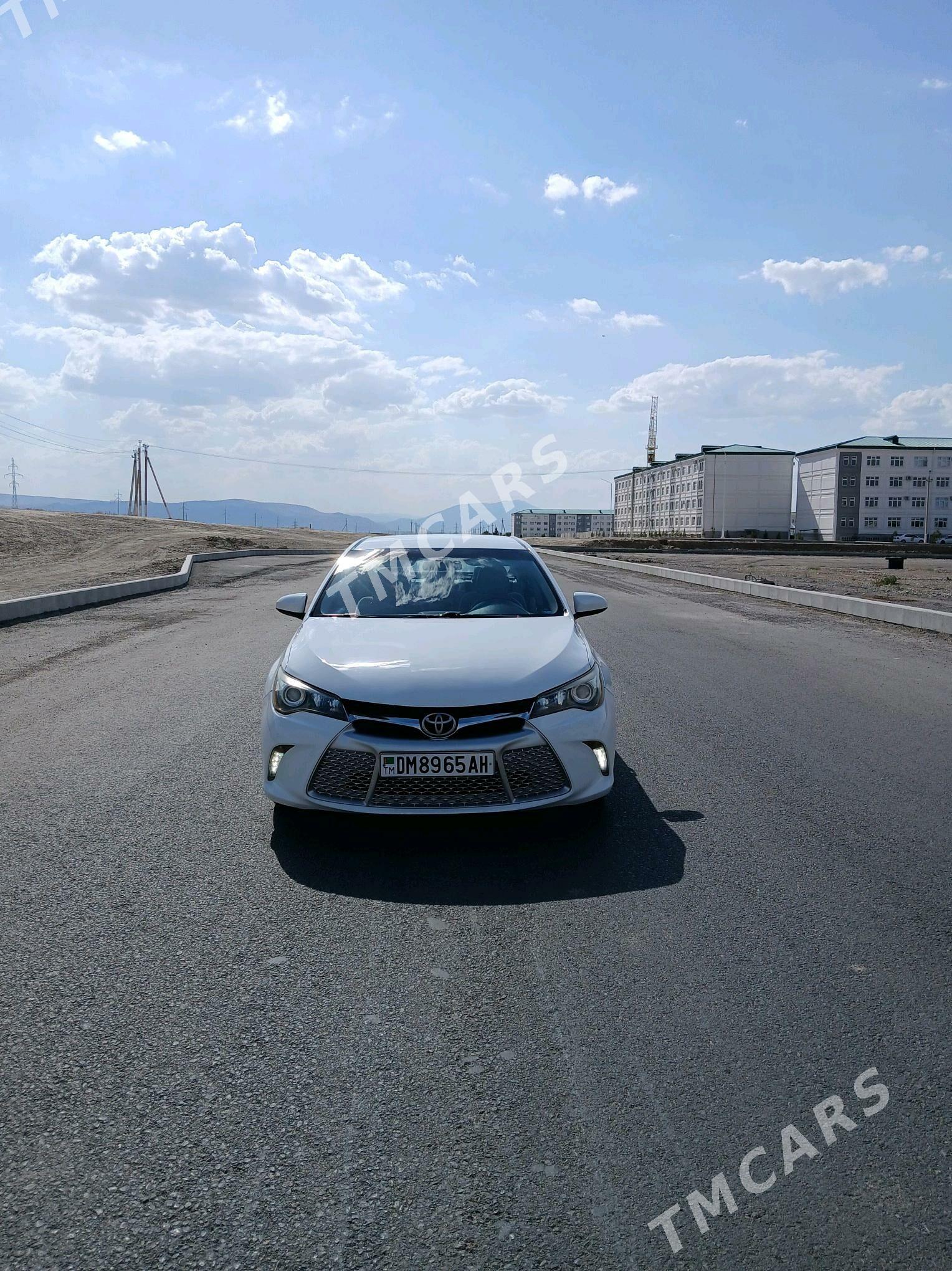 Toyota Camry 2015 - 240 000 TMT - Гёкдепе - img 5