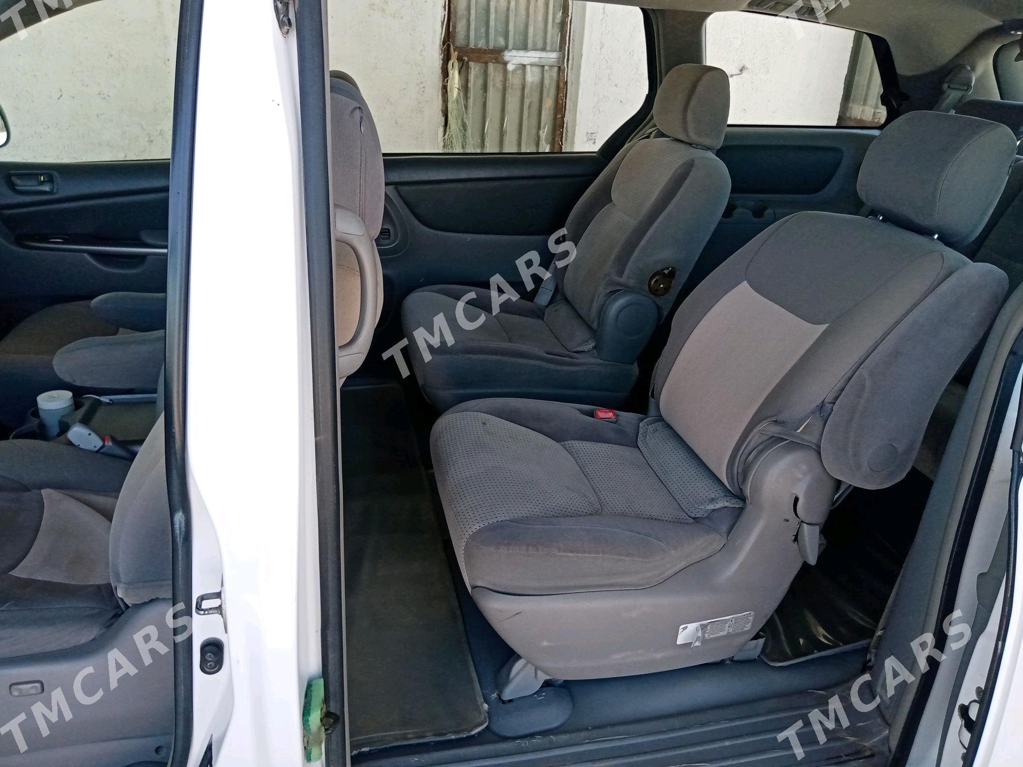 Toyota Sienna 2007 - 232 000 TMT - Эсенгулы - img 10