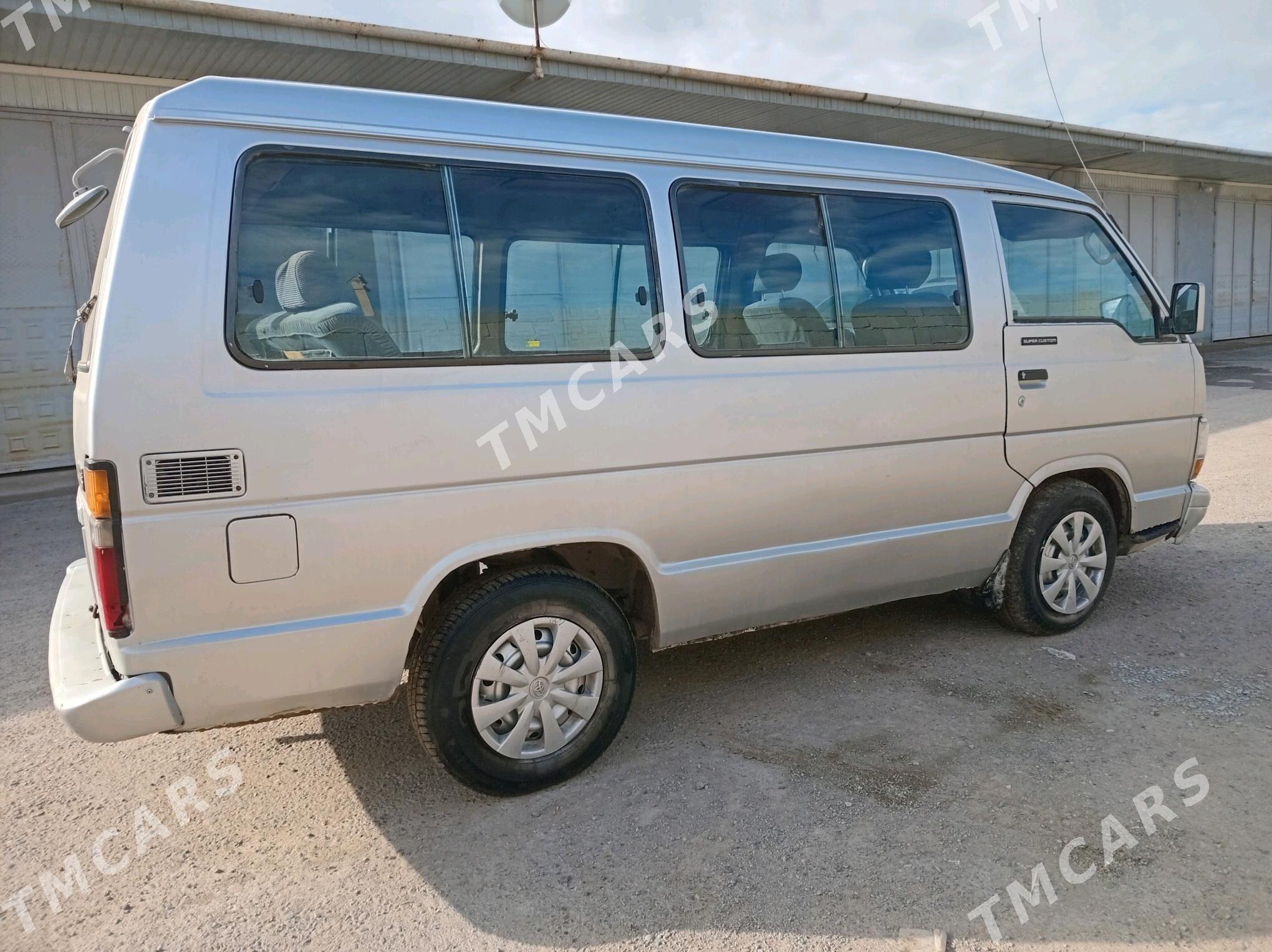 Toyota Hiace 1988 - 40 000 TMT - Mary - img 4