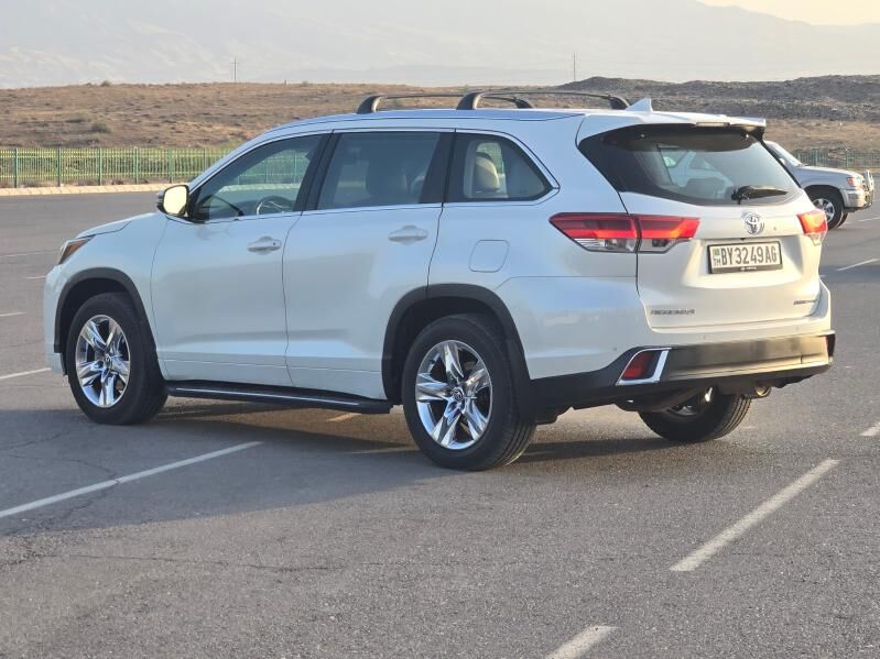 Toyota Highlander 2019 - 490 000 TMT - Aşgabat - img 5