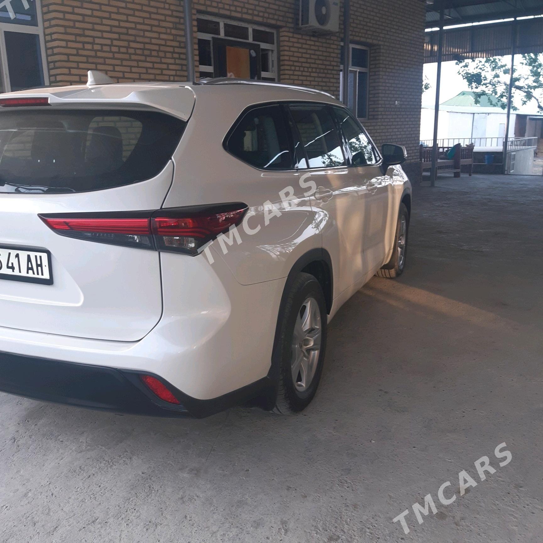 Toyota Highlander 2021 - 490 000 TMT - Gökdepe - img 3