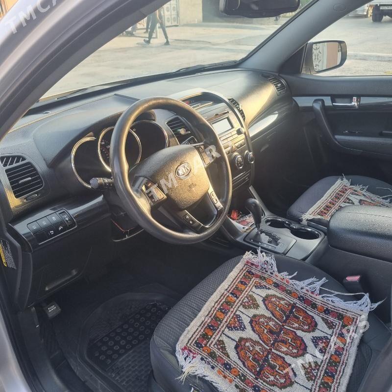 Kia Sorento 2011 - 170 000 TMT - Анев - img 9