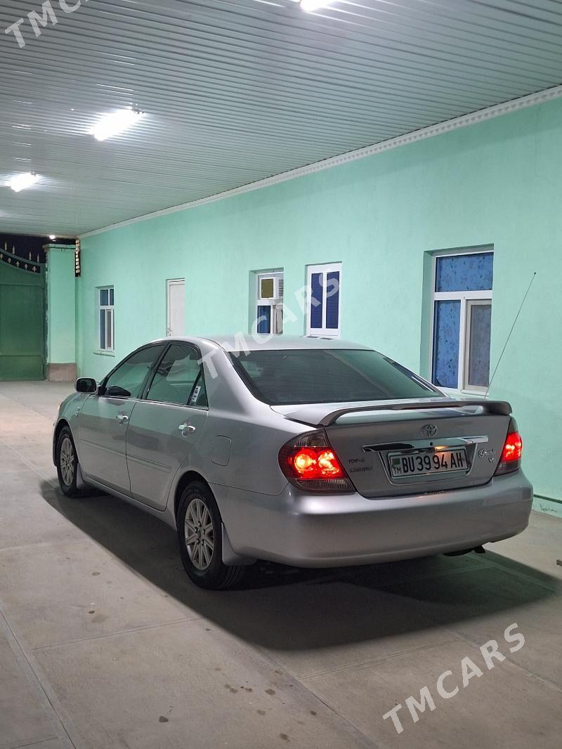 Toyota Camry 2002 - 158 000 TMT - Кака - img 5