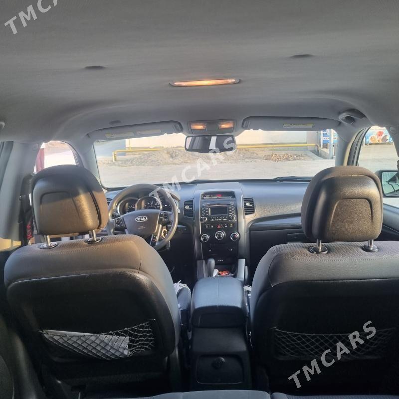 Kia Sorento 2011 - 170 000 TMT - Анев - img 4
