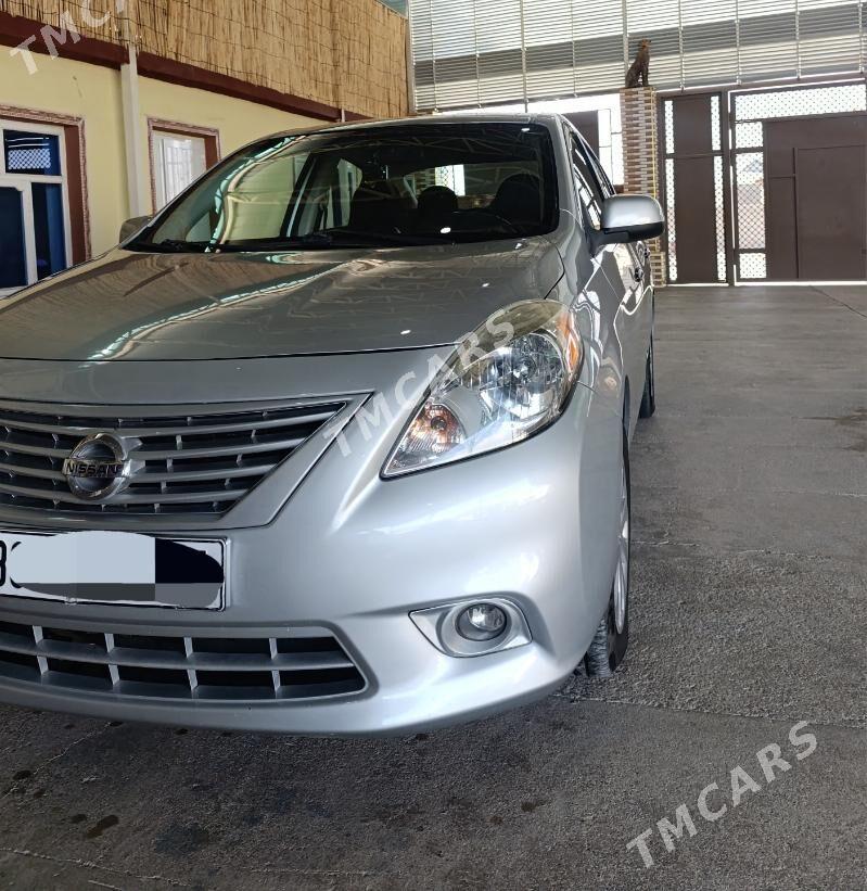 Nissan Versa 2011 - 115 000 TMT - Бахарден - img 6