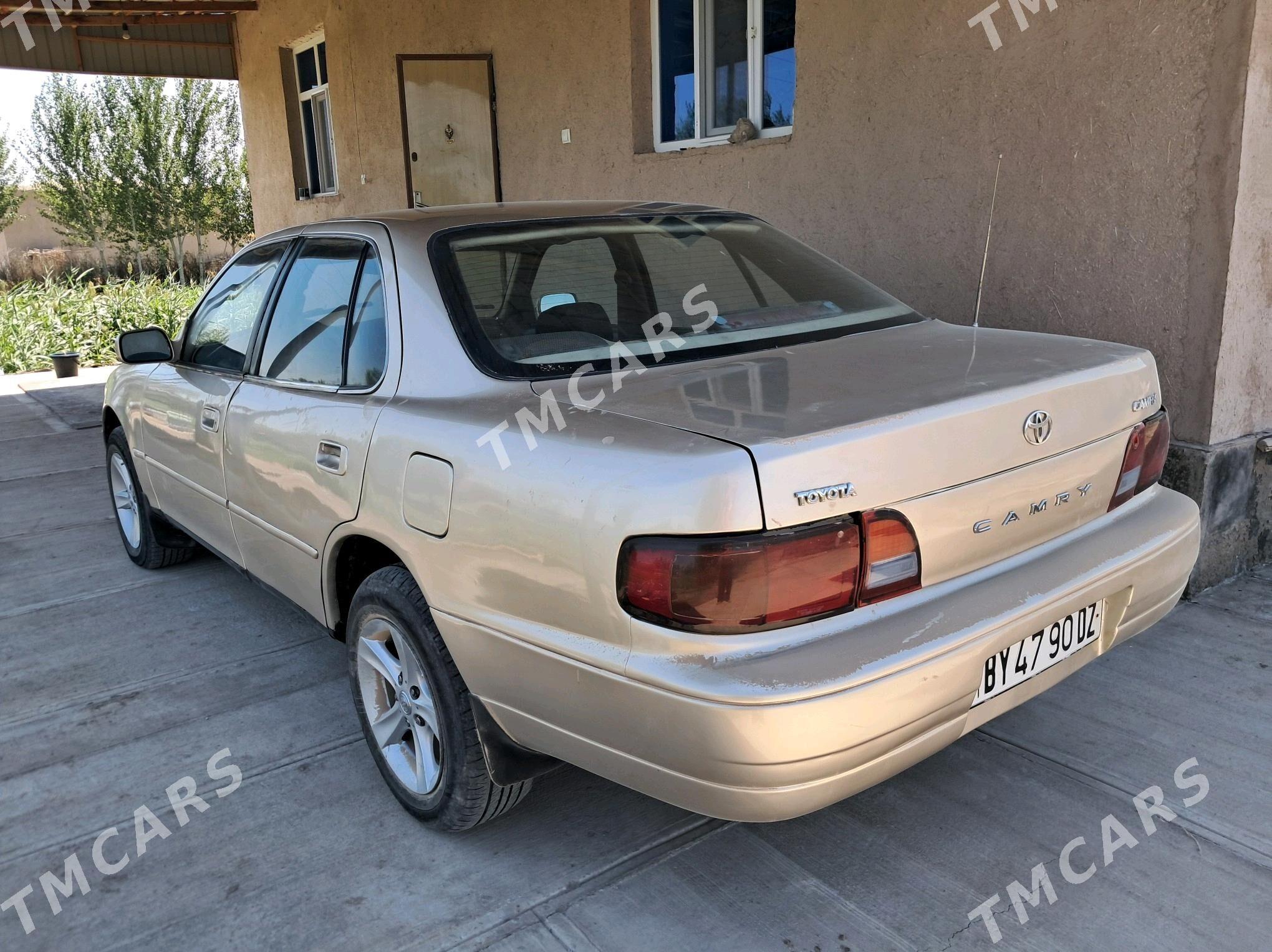 Toyota Camry 1993 - 76 000 TMT - Türkmenbaşy etr. - img 3