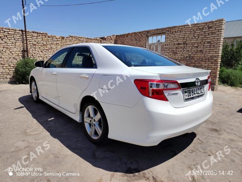 Toyota Camry 2013 - 245 000 TMT - Köneürgenç - img 6