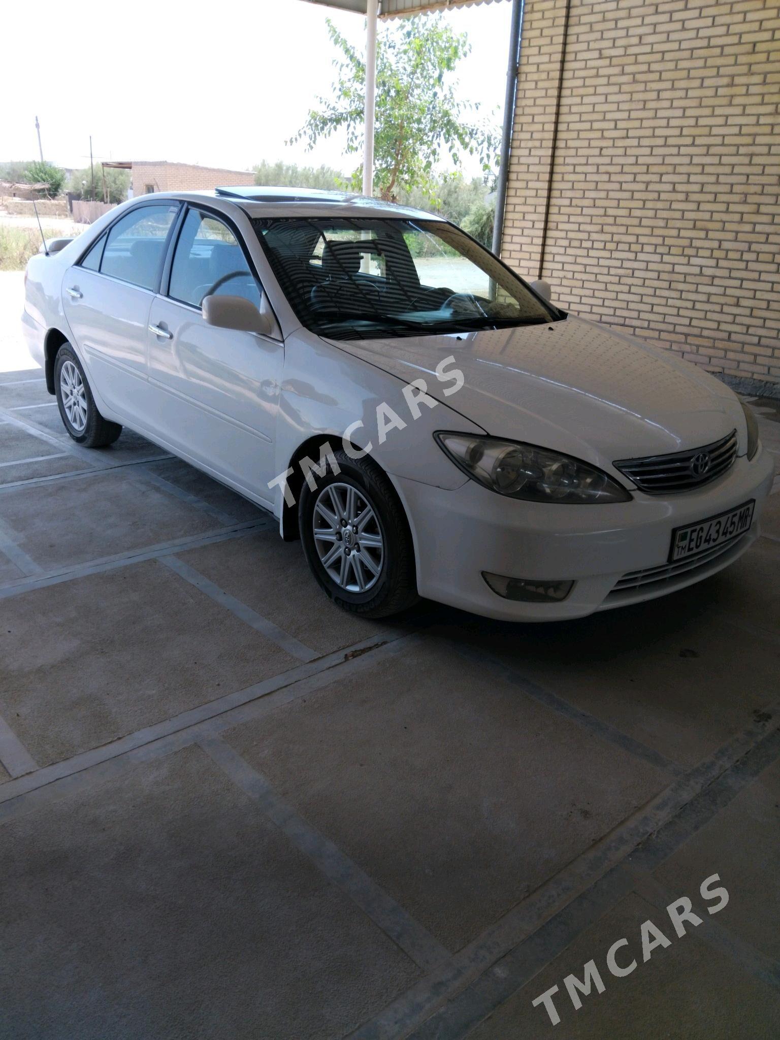 Toyota Camry 2004 - 141 000 TMT - Mary - img 4