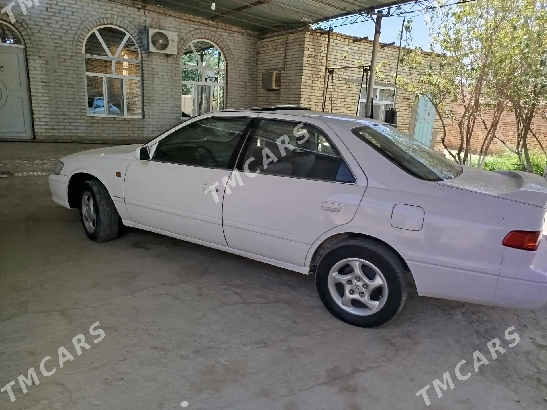 Toyota Camry 1998 - 95 000 TMT - Mary - img 3
