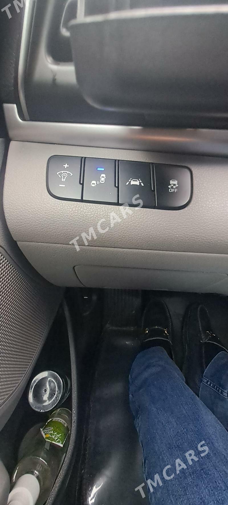 Hyundai Elantra 2020 - 200 000 TMT - Aşgabat - img 4