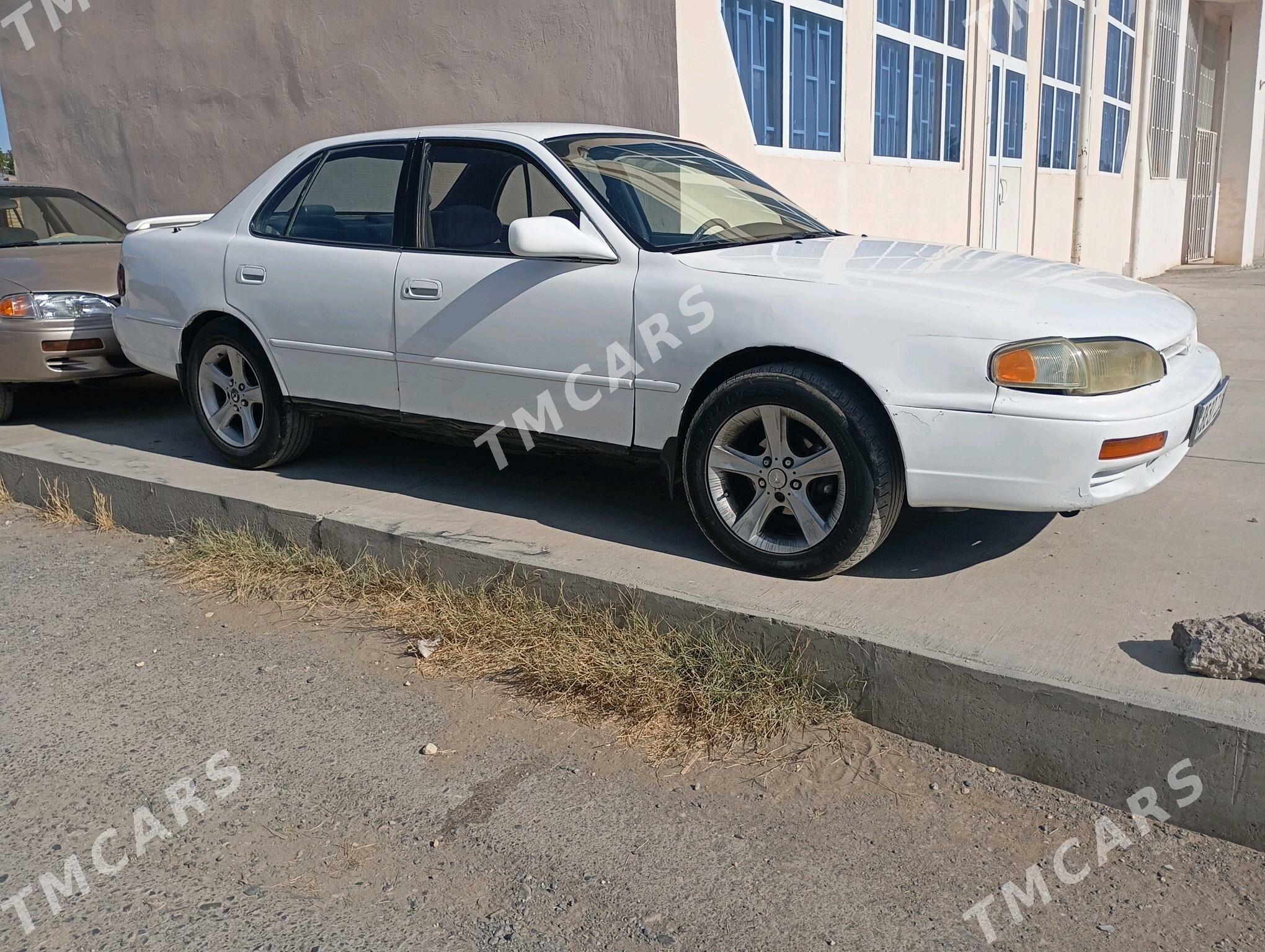 Toyota Camry 1994 - 75 000 TMT - Туркменабат - img 3