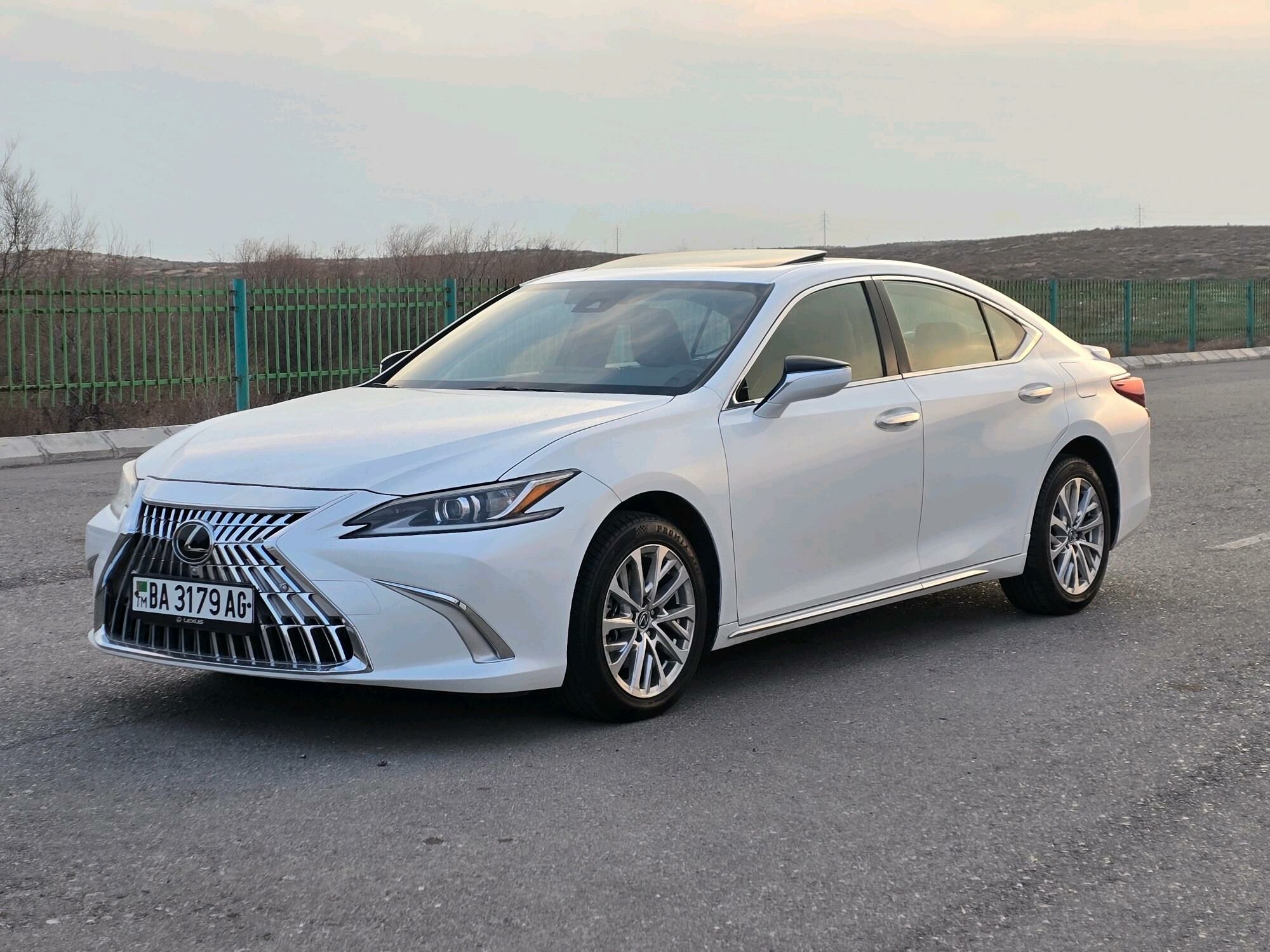 Lexus ES 350 2023 - 530 000 TMT - Ашхабад - img 4