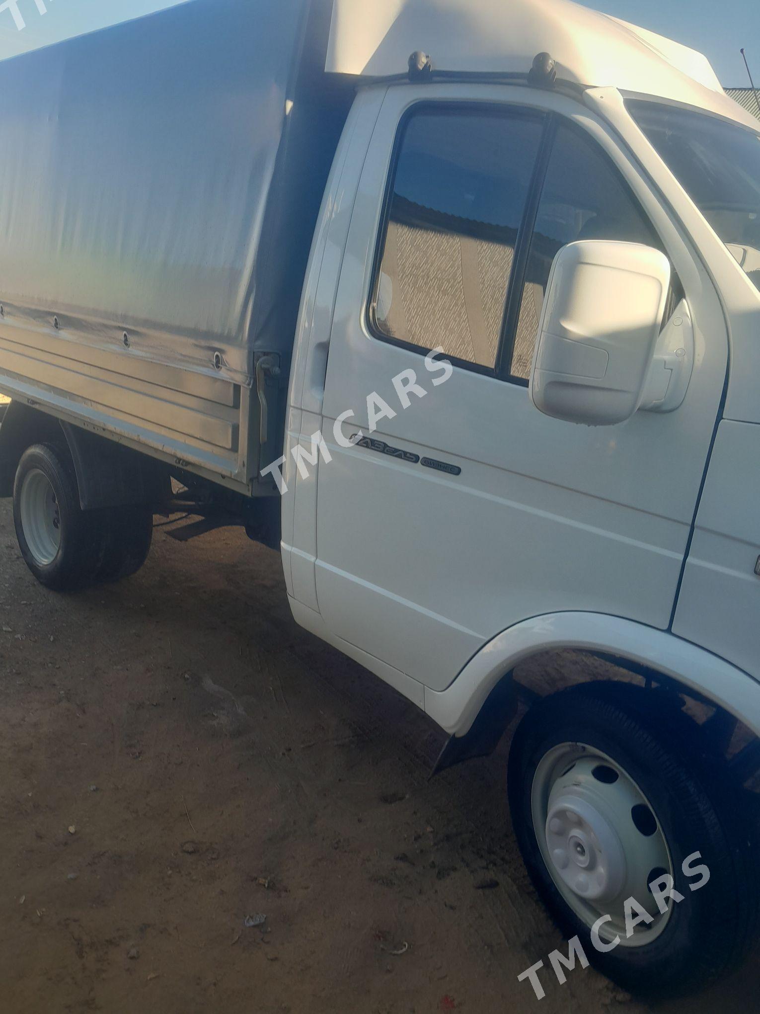 Gaz Gazel 2017 - 260 000 TMT - Яшлык - img 2