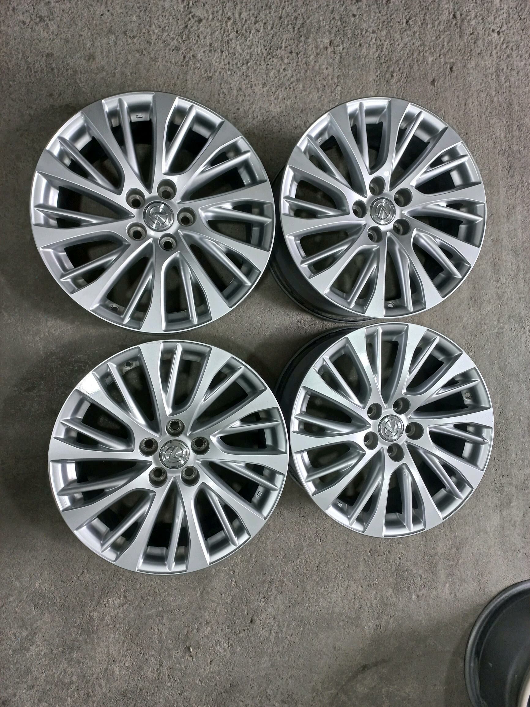 Lexus Diska 18 Arginal Es 2 600 TMT - Garadamak - img 2