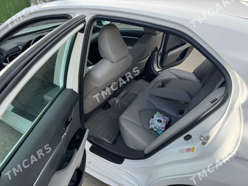 Toyota Camry 2019 - 259 000 TMT - Aşgabat - img 5