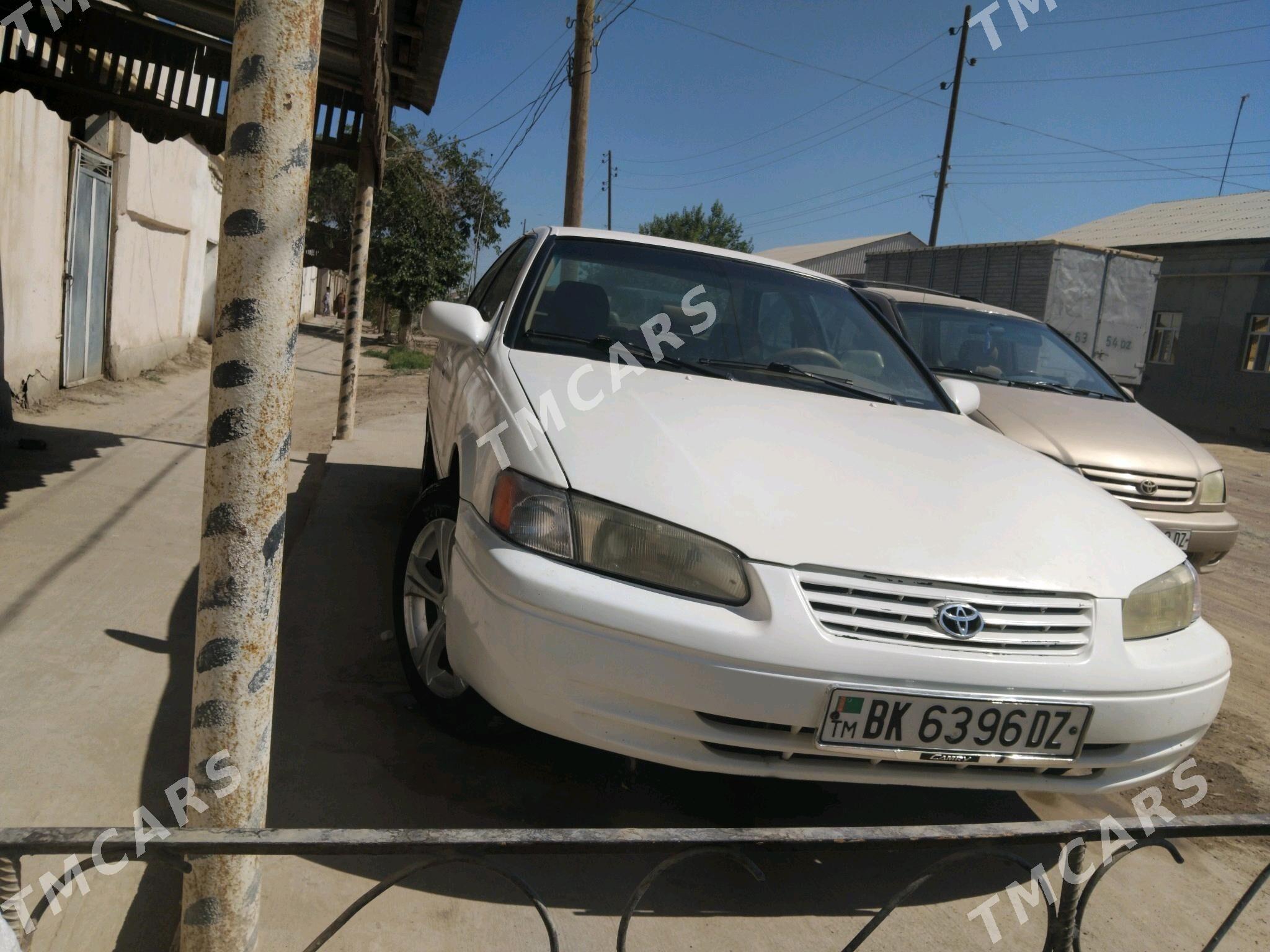 Toyota Camry 1998 - 95 000 TMT - Gurbansoltan Eje - img 3