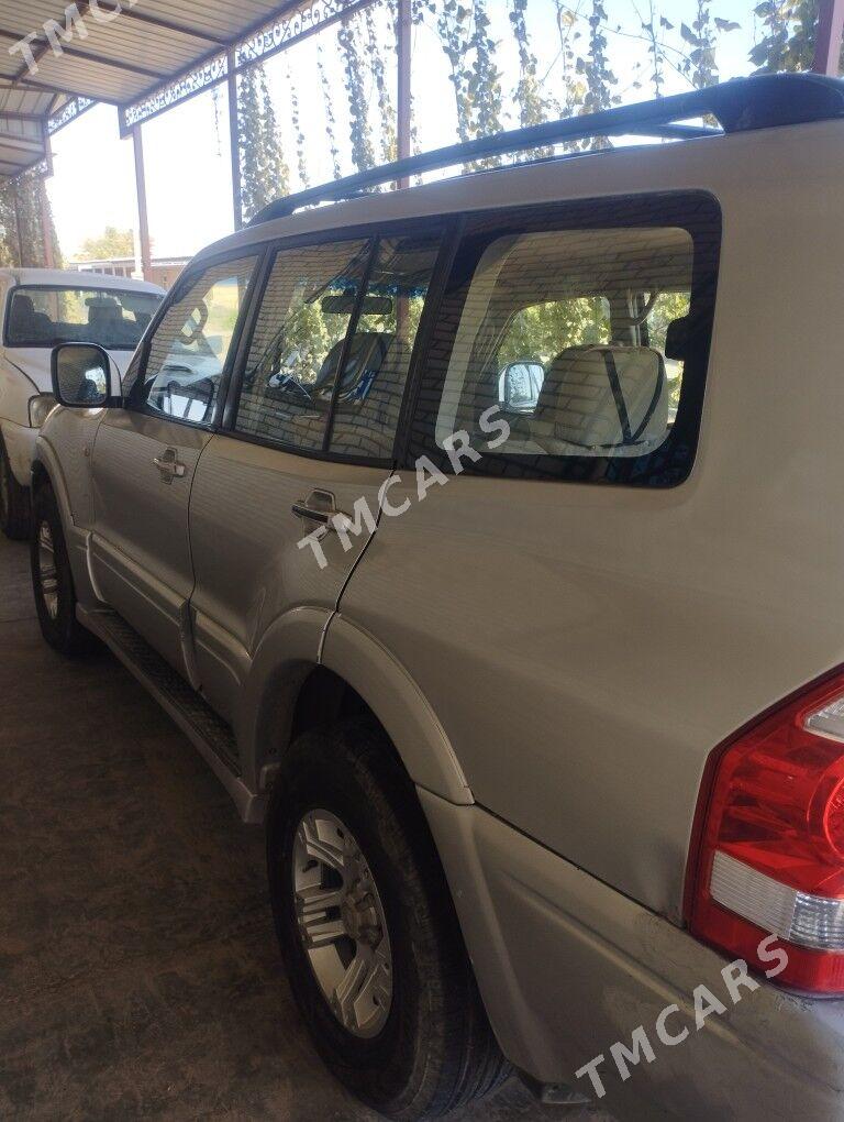 Mitsubishi Pajero 2005 - 120 000 TMT - Дянев - img 2