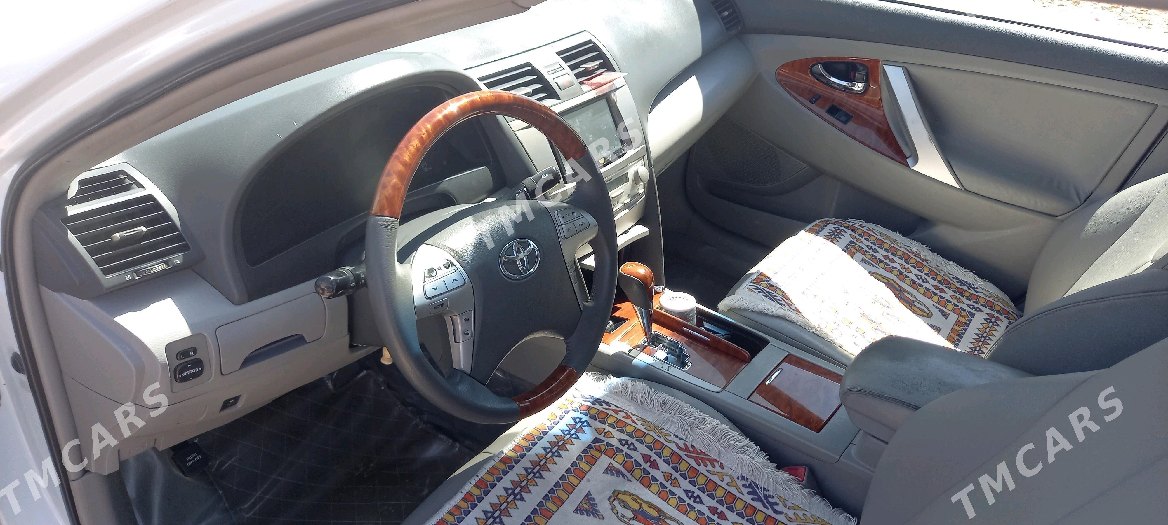 Toyota Camry 2009 - 180 000 TMT - Бабадайхан - img 5