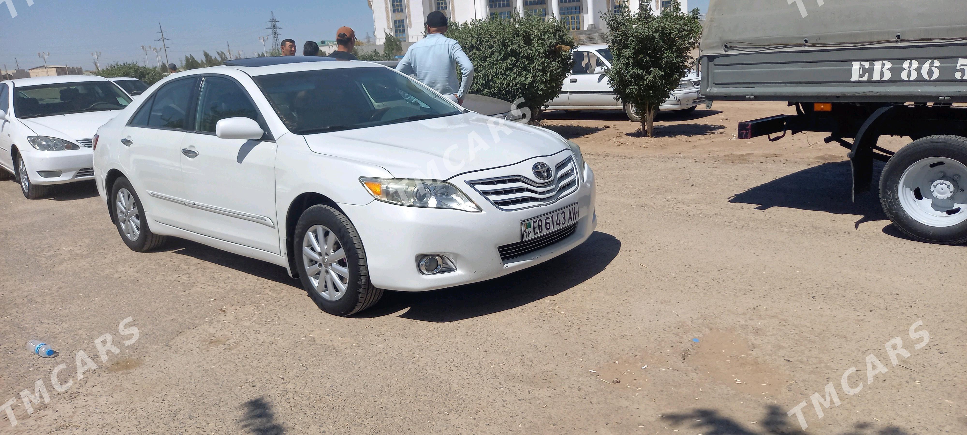 Toyota Camry 2009 - 180 000 TMT - Бабадайхан - img 6