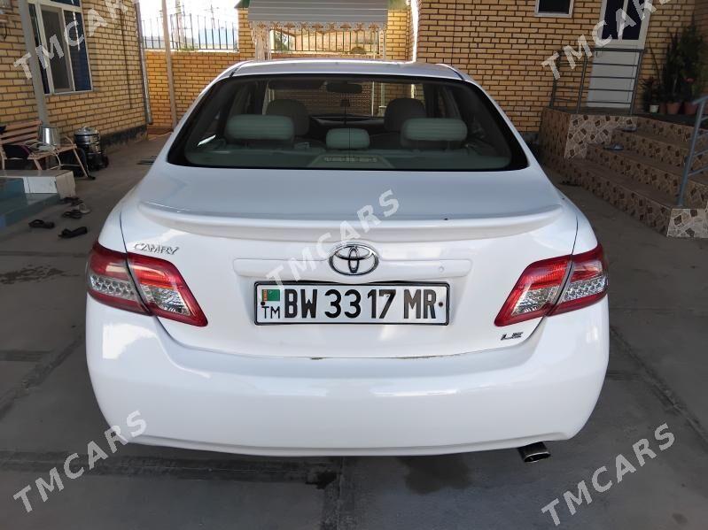 Toyota Camry 2010 - 130 000 TMT - Мары - img 3
