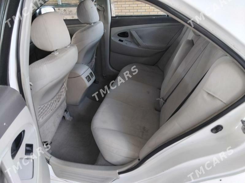 Toyota Camry 2010 - 130 000 TMT - Мары - img 2