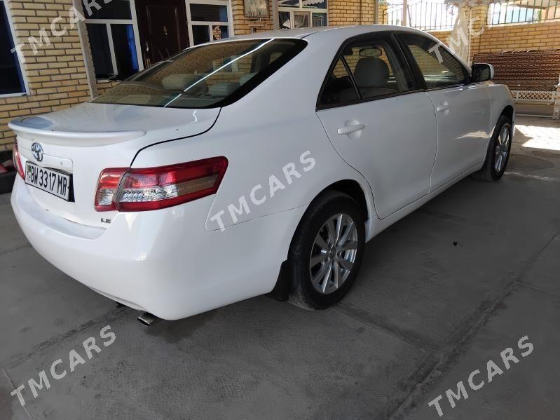 Toyota Camry 2010 - 130 000 TMT - Мары - img 6