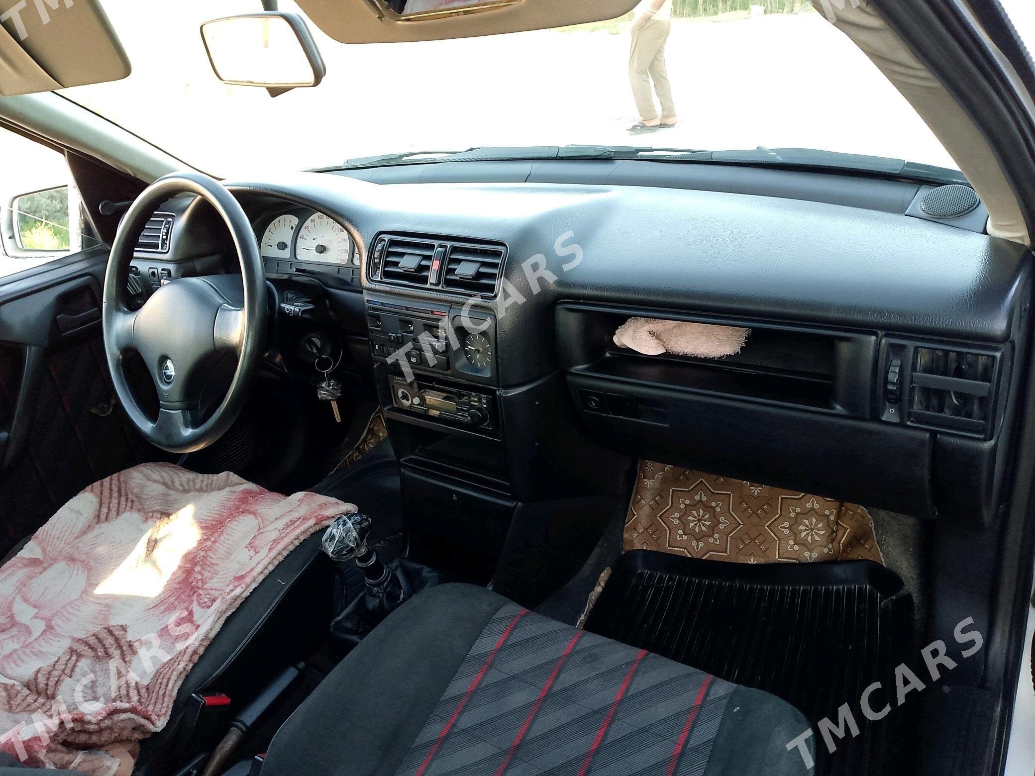 Opel Vectra 1992 - 26 000 TMT - Köneürgenç - img 4