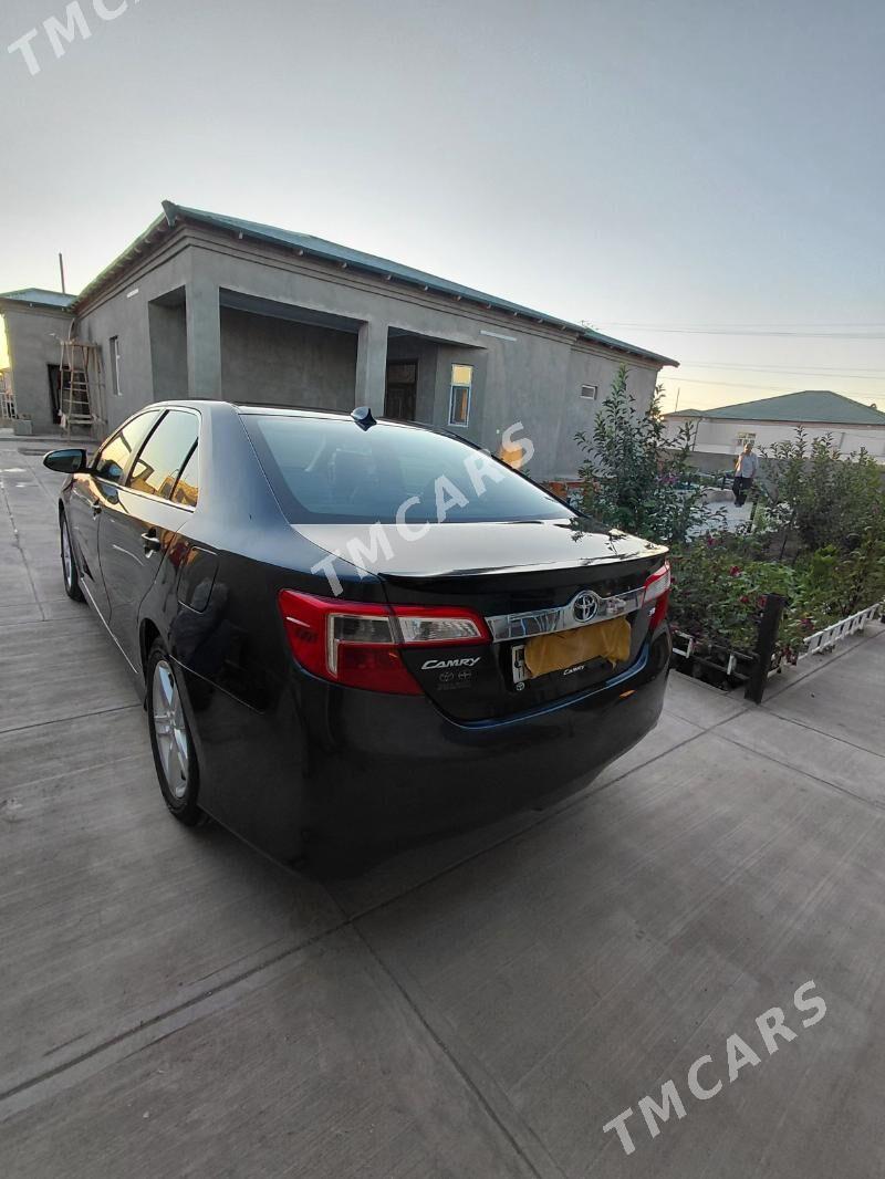Toyota Camry 2012 - 190 000 TMT - Daşoguz - img 2