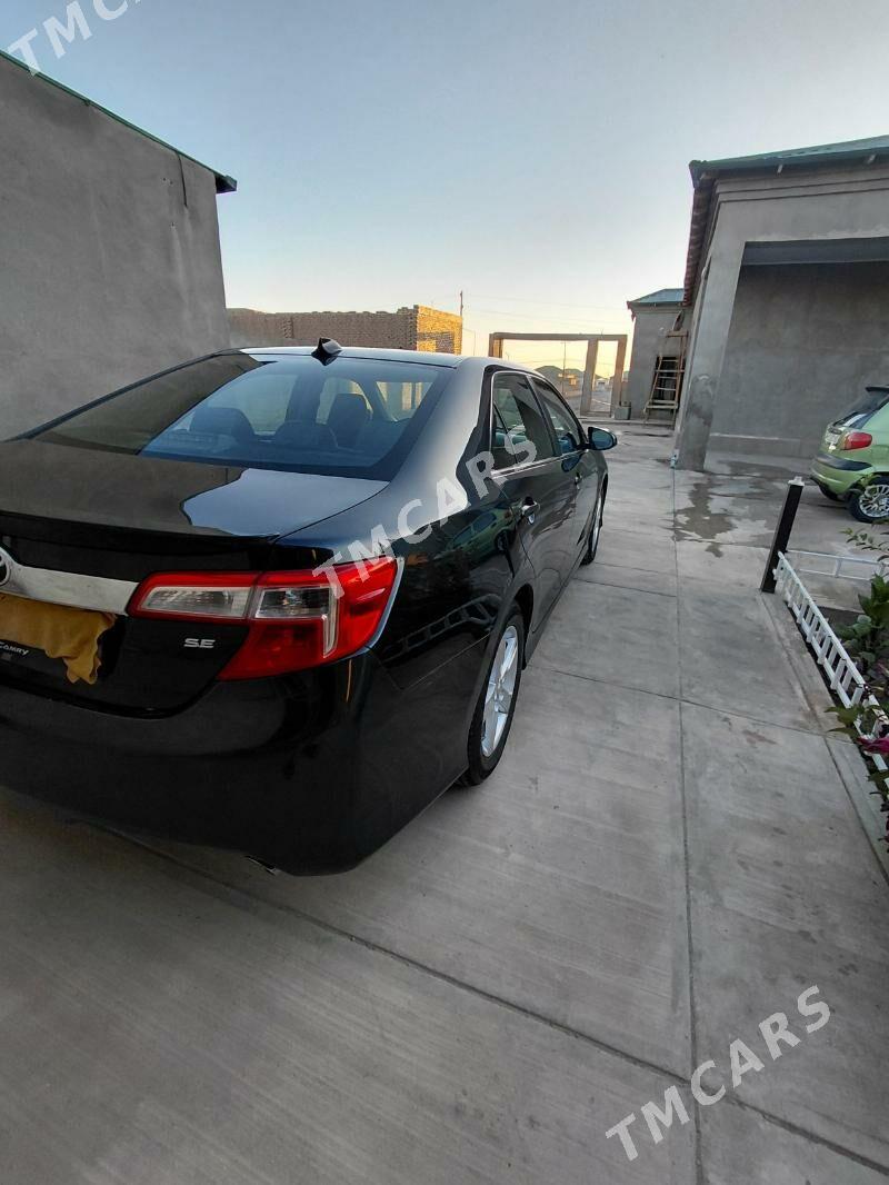 Toyota Camry 2012 - 190 000 TMT - Daşoguz - img 6