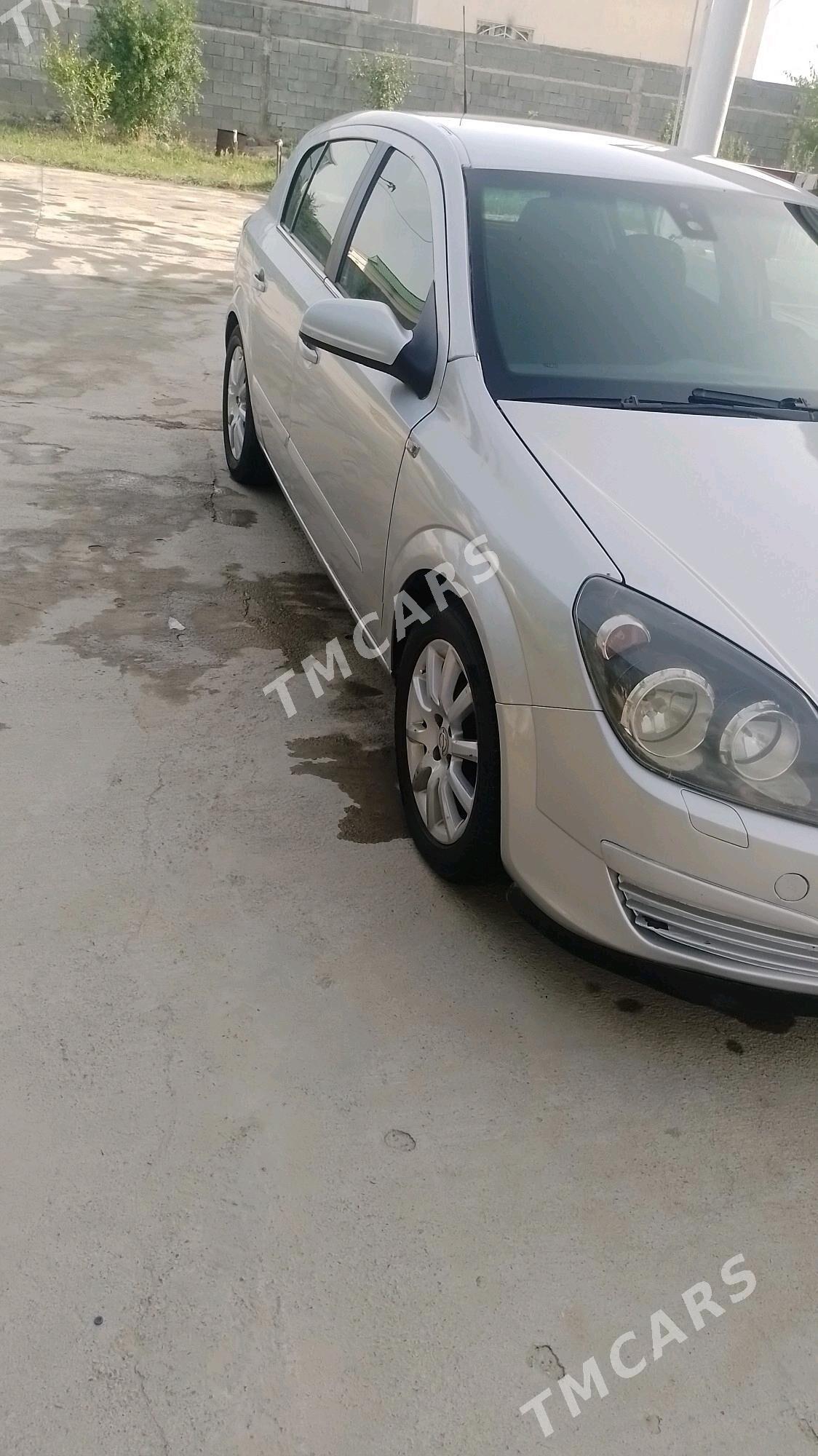 Opel Astra 2004 - 70 000 TMT - Гёкдепе - img 1