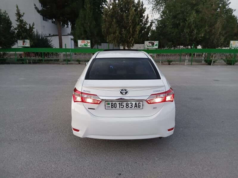 Toyota Corolla 2014 - 245 000 TMT - Büzmeýin - img 4