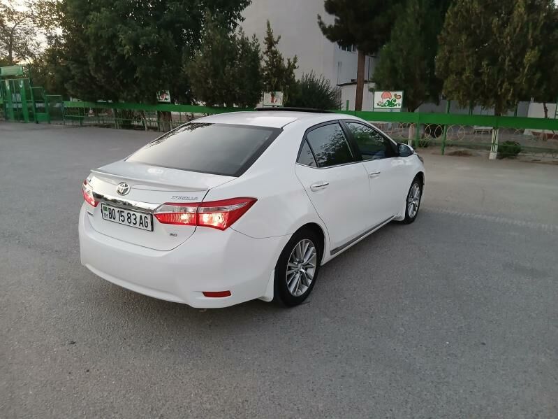 Toyota Corolla 2014 - 245 000 TMT - Büzmeýin - img 5