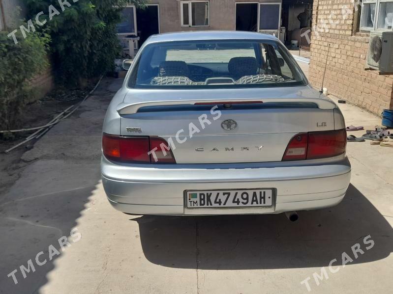 Toyota Camry 1996 - 90 000 TMT - Теджен - img 4