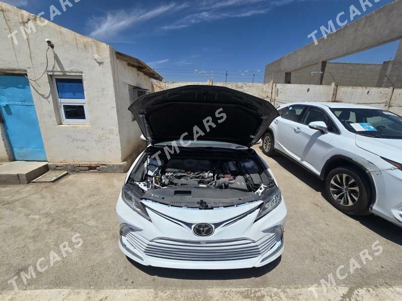Toyota Camry 2022 - 297 000 TMT - Мары - img 3