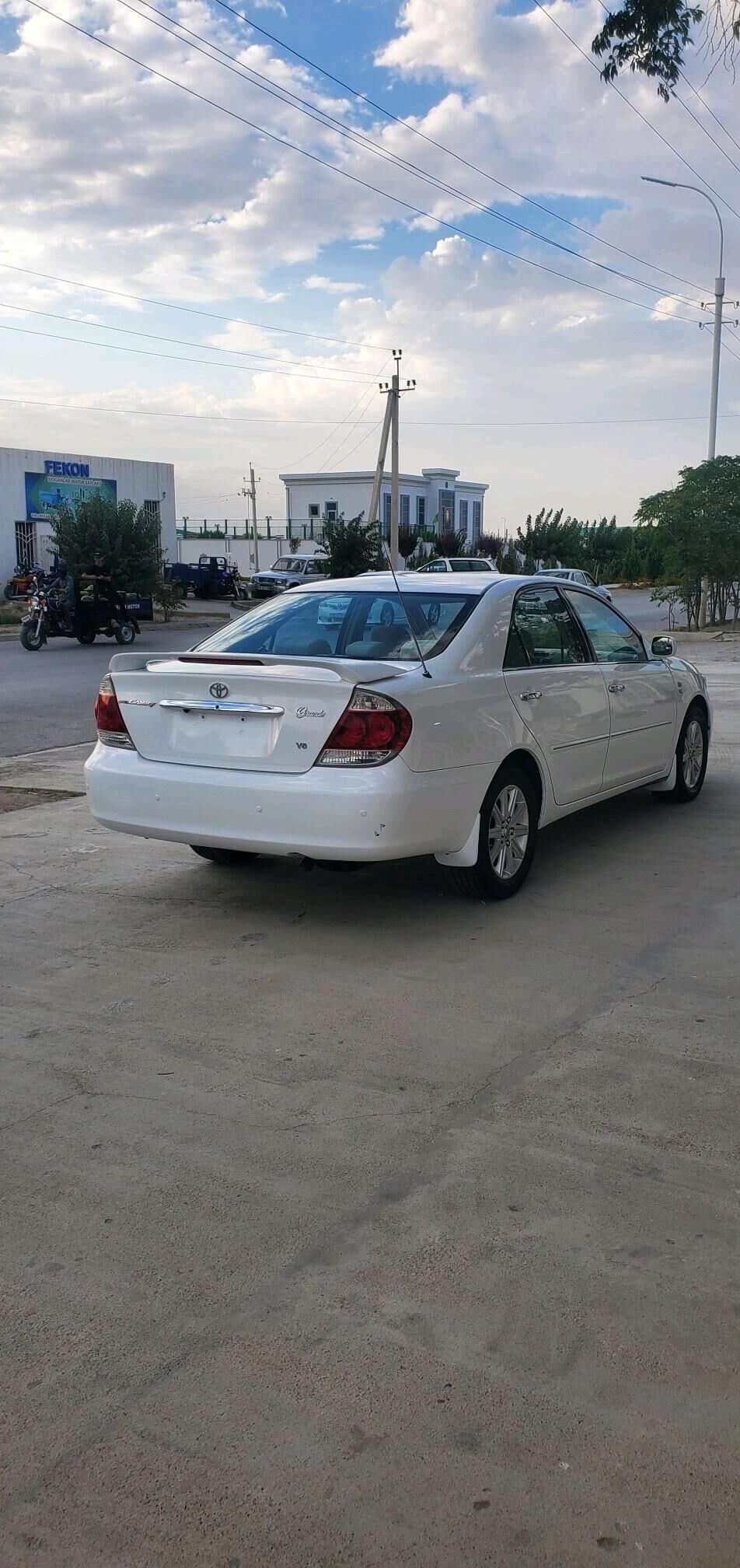 Toyota Camry 2003 - 175 000 TMT - Bäherden - img 4