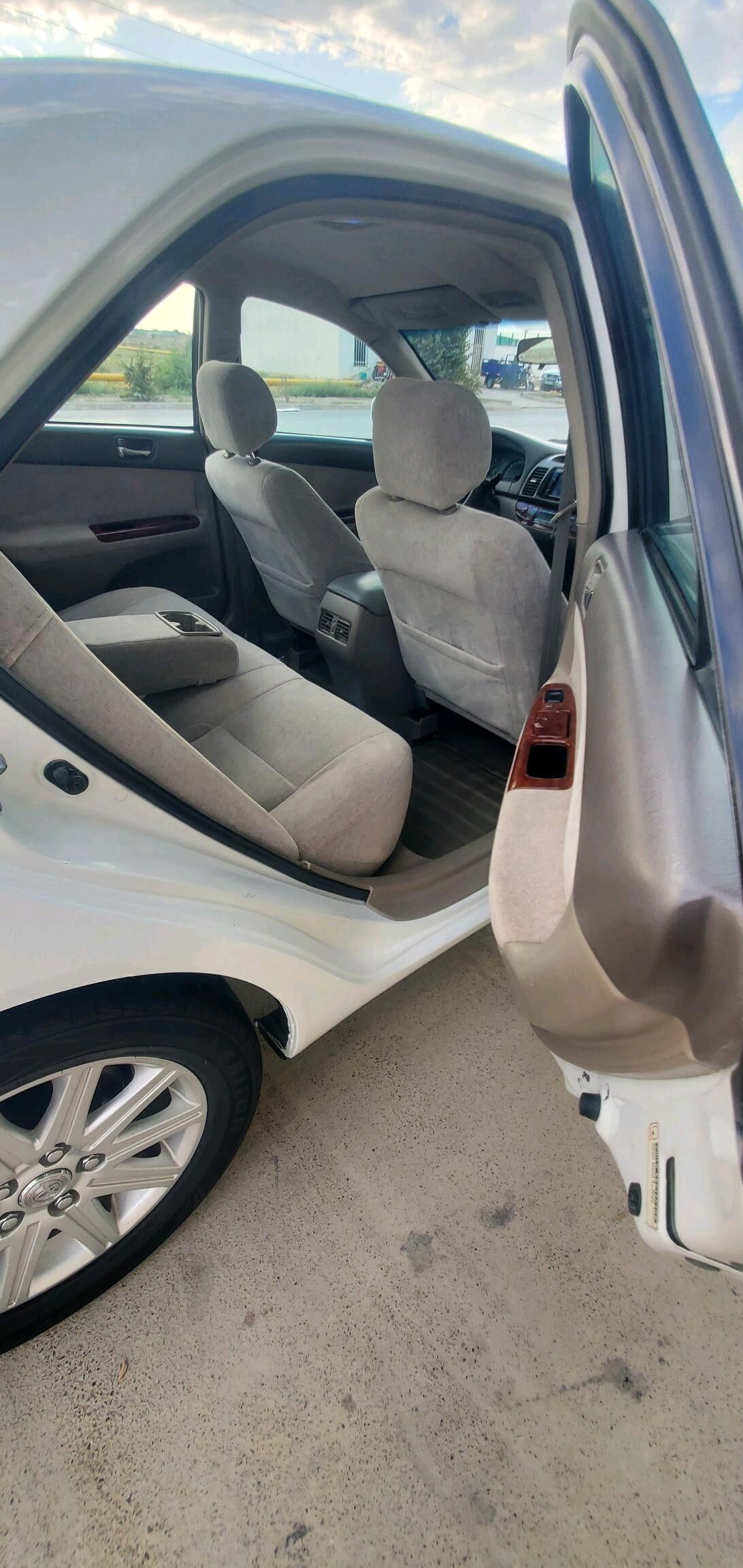 Toyota Camry 2003 - 175 000 TMT - Bäherden - img 9