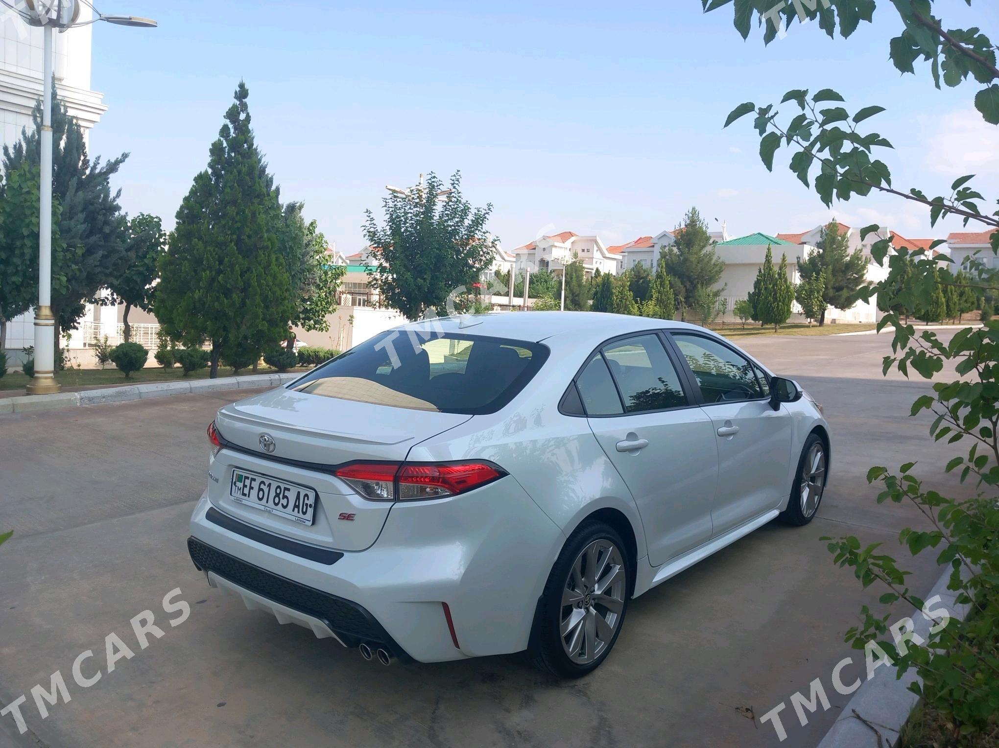 Toyota Corolla 2022 - 305 000 TMT - Aşgabat - img 3