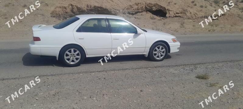 Toyota Camry 2000 - 120 000 TMT - Гызыларбат - img 2