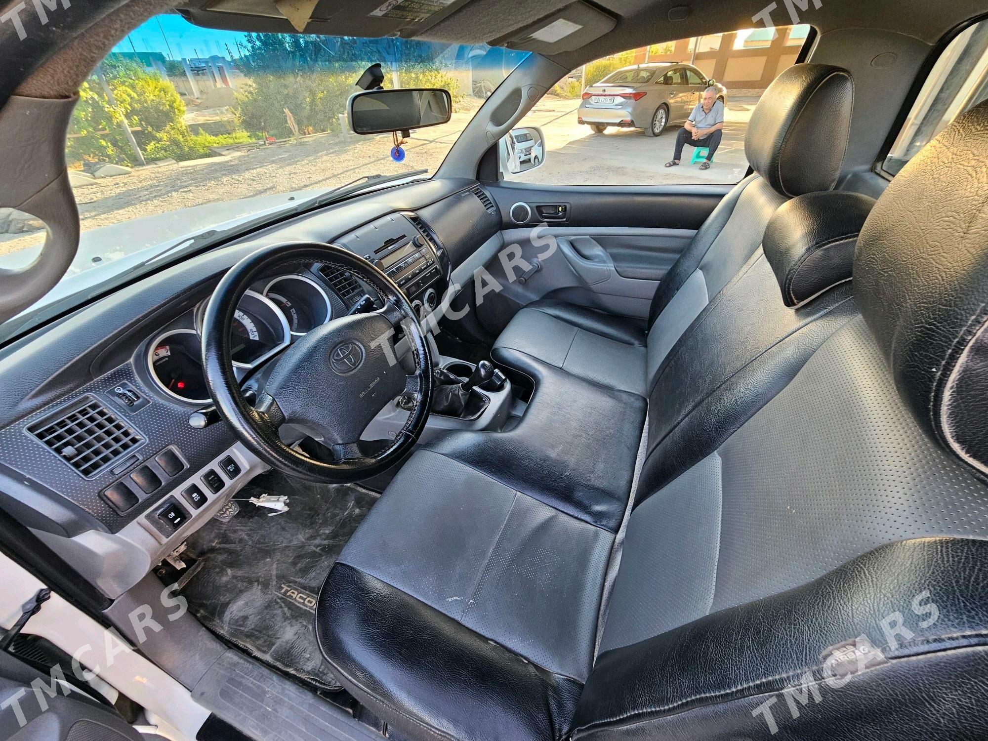 Toyota Tacoma 2011 - 160 000 TMT - Mary - img 6