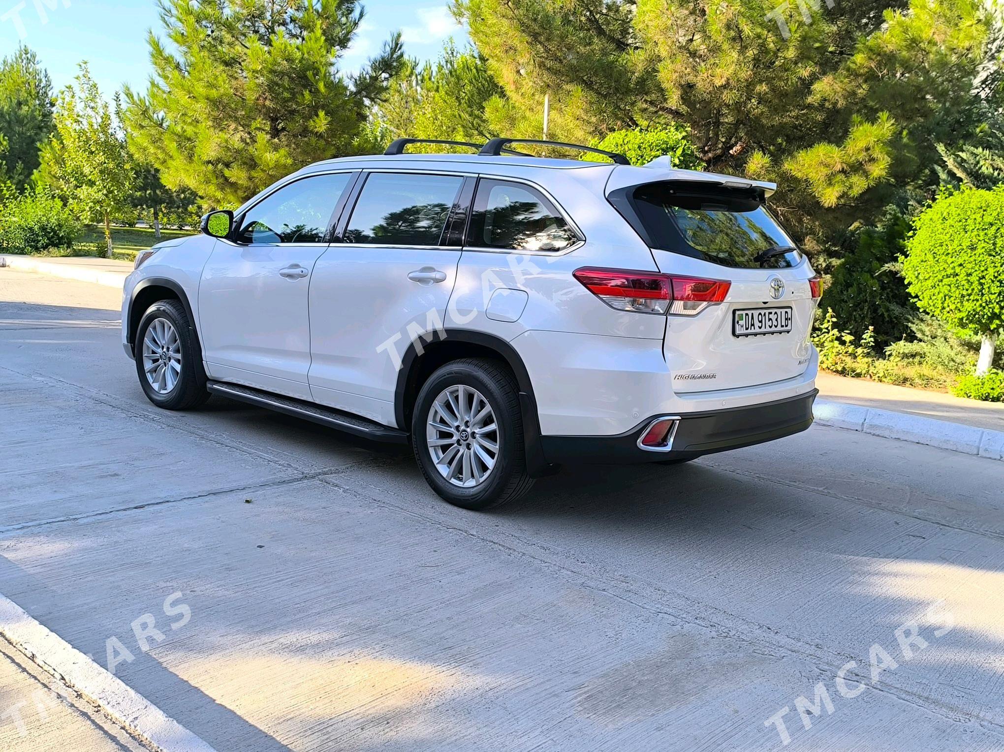 Toyota Highlander 2018 - 465 000 TMT - Туркменабат - img 3