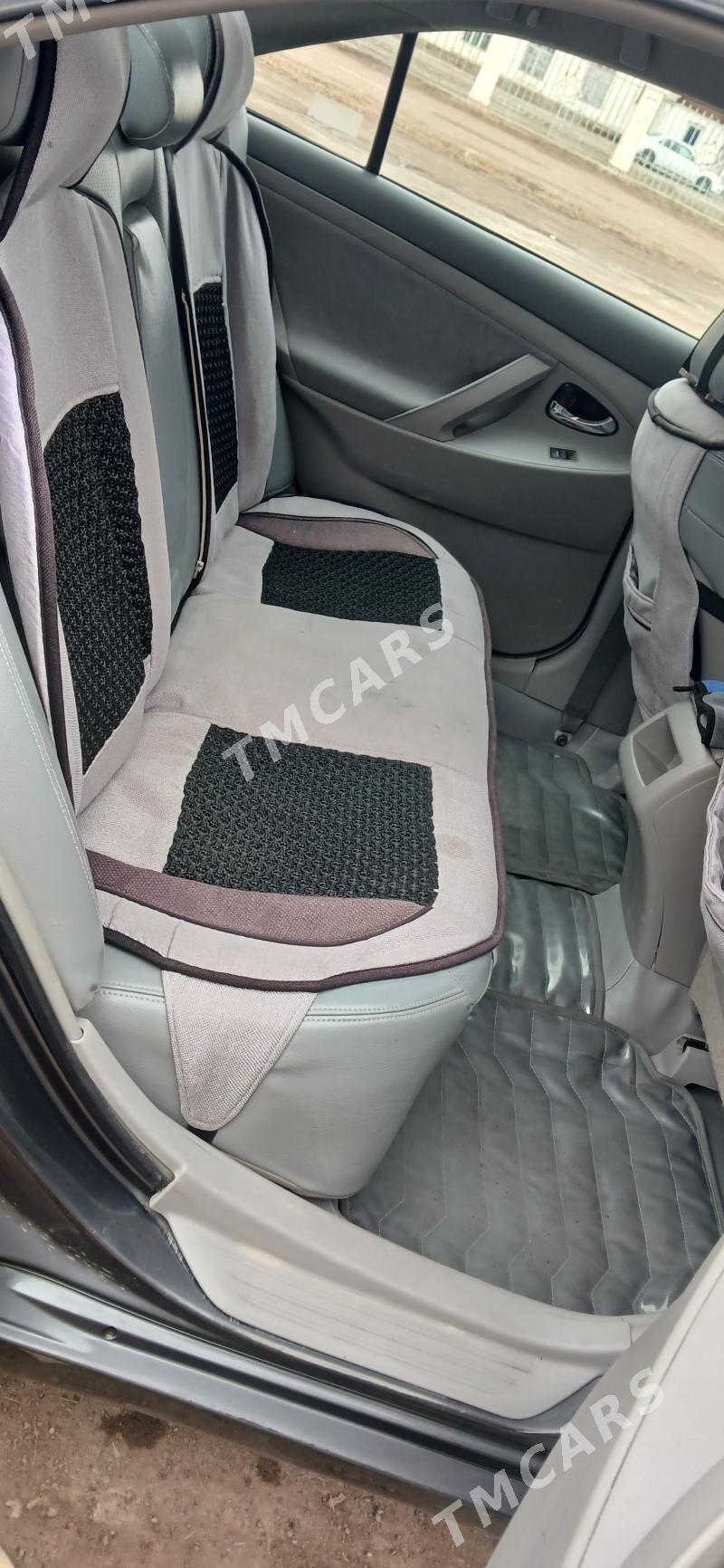 Toyota Camry 2010 - 200 000 TMT - Губадаг - img 6