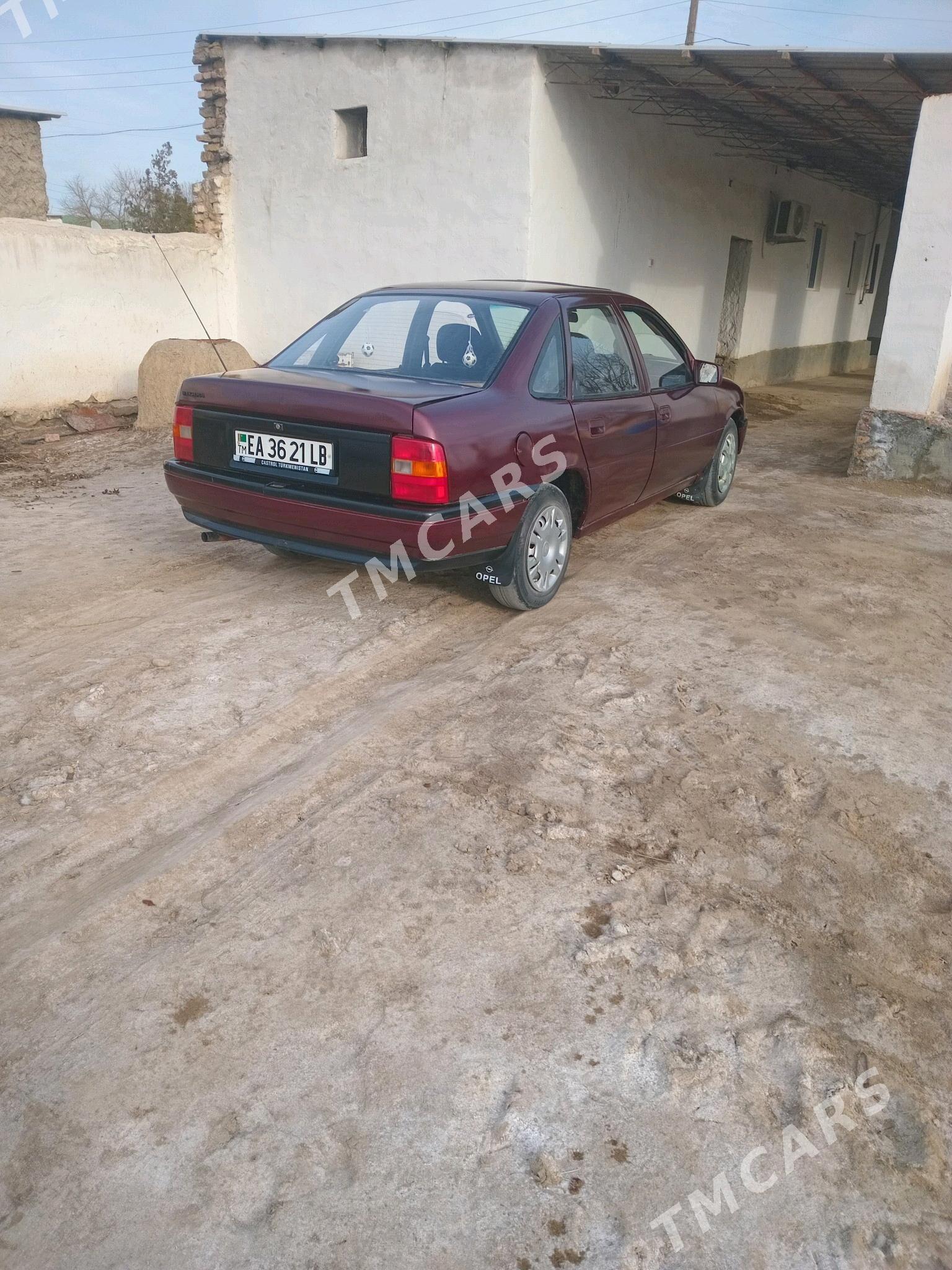 Opel Vectra 1991 - 23 000 TMT - Койтендаг - img 3